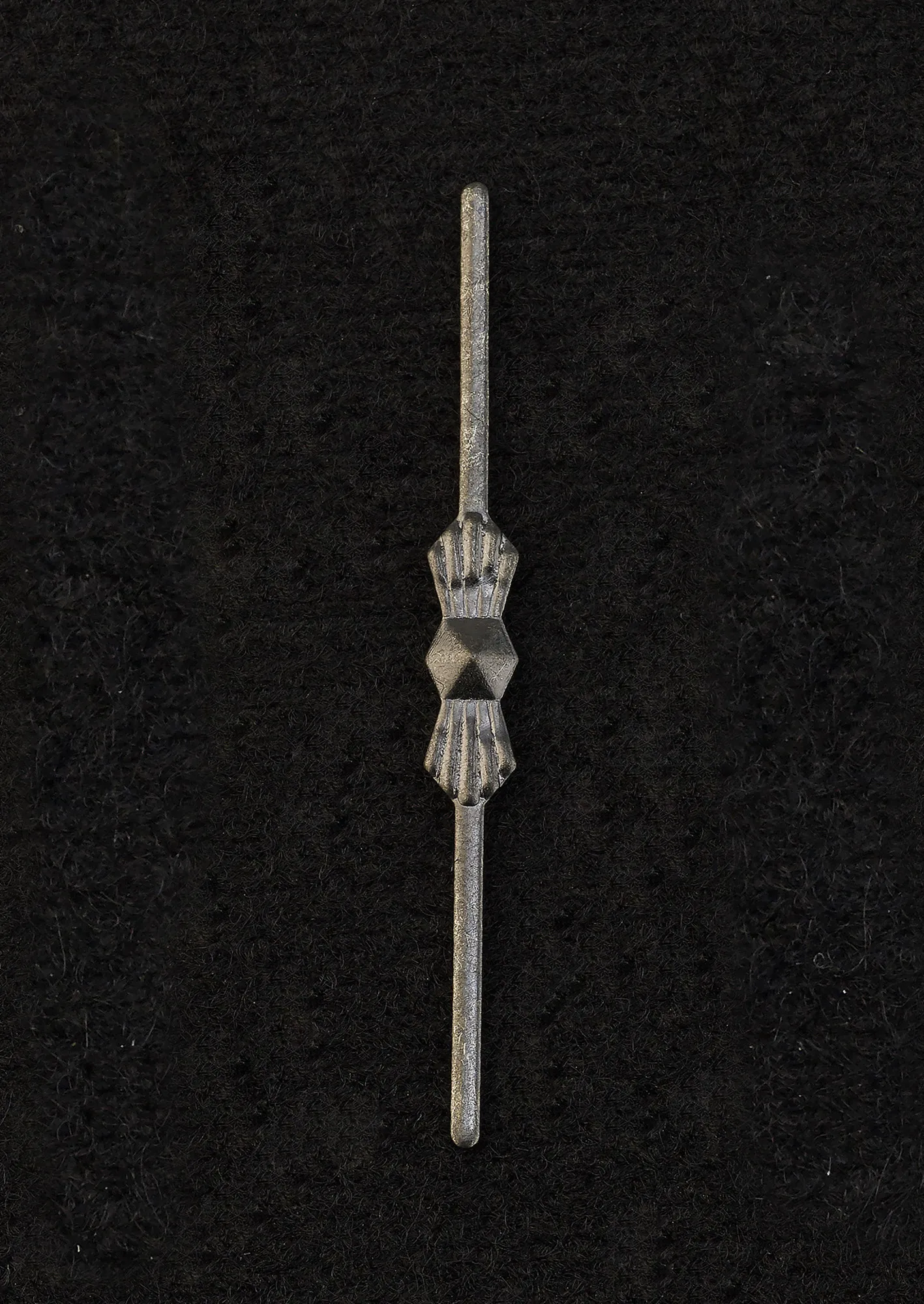 Bow Tie Straight Link 40mm Black Chrome
